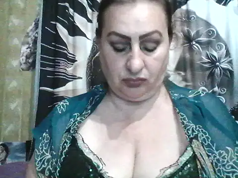 Snapshot of LoaqLovew chatting on 06/17/26, 09:12 LoaqLovew online show from 06/17/26, 09:12