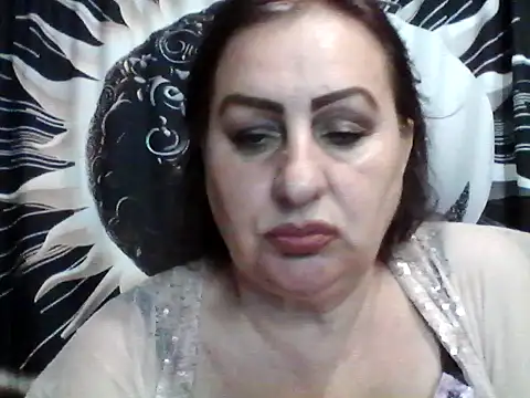 Snapshot of LoaqLovew chatting on 07/05/26, 08:21 LoaqLovew online show from 07/05/26, 08:21