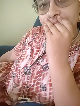 Snapshot of Call_Honey chatting on 05/09/26, 05:23 Call Honey online show from 05/09/26, 05:23