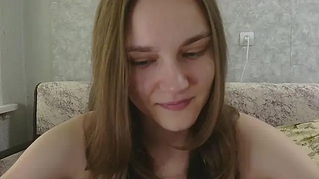 Snapshot of DolcezzaCream chatting on 06/30/26, 12:50 DolcezzaCream online show from 06/30/26, 12:50