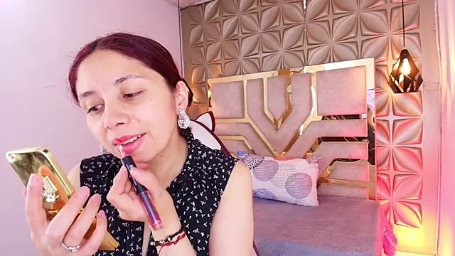 stephaniesun  online show from 06/13/26, 12:25