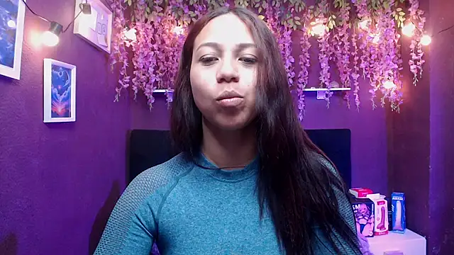 monik299 online show from 05/05/26, 01:08