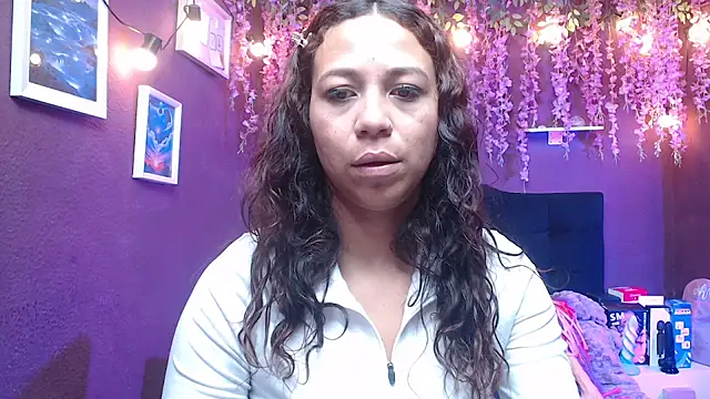 monik299 online show from 05/25/26, 01:17