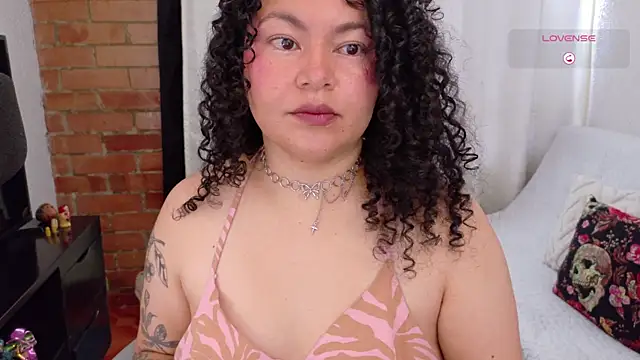 MissBronte online show from 04/25/26, 04:15