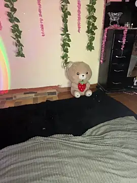 naeniademontyy online show from 05/09/26, 05:23