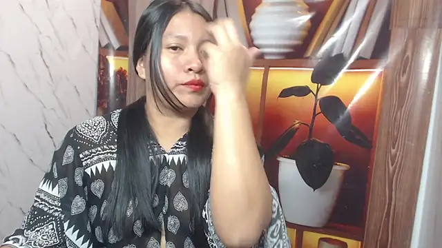 Snapshot of Sol_vannesa chatting on 05/19/26, 01:56 Sol vannesa online show from 05/19/26, 01:56