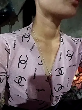 Rosie LoveUU online show from 04/25/26, 01:25