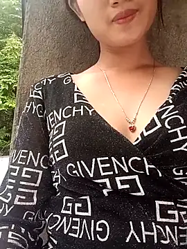Rosie LoveUU online show from 04/27/26, 11:08