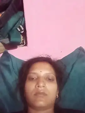 Snapshot of SS_sanjna chatting on 05/12/26, 09:56 SS sanjna online show from 05/12/26, 09:56