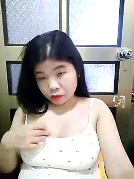 Snapshot of Ayti01 chatting on 05/21/26, 05:03 Ayti01 online show from 05/21/26, 05:03