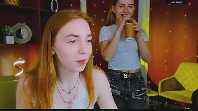 lina moone online show from 05/10/26, 05:34