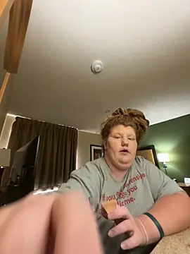 Strawberry256123 online show from 04/27/26, 06:17