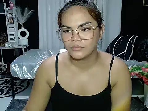 Snapshot of Kendallfoxx chatting on 06/11/26, 01:38 Kendallfoxx online show from 06/11/26, 01:38