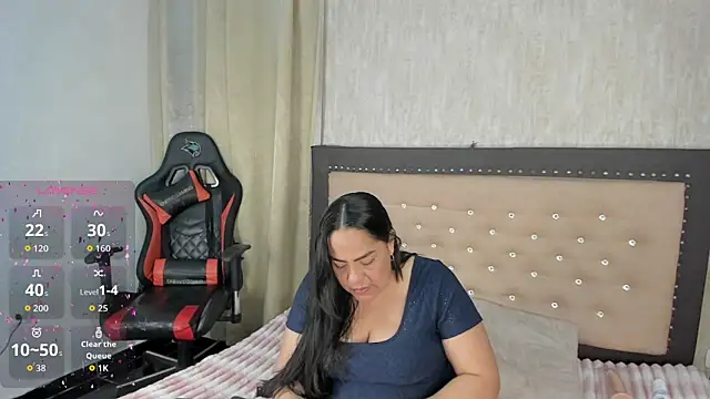 Snapshot of Zoedeleon chatting on 06/11/26, 07:23 Zoedeleon online show from 06/11/26, 07:23