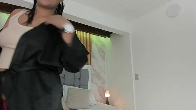 mandy dark online show from 04/25/26, 11:13