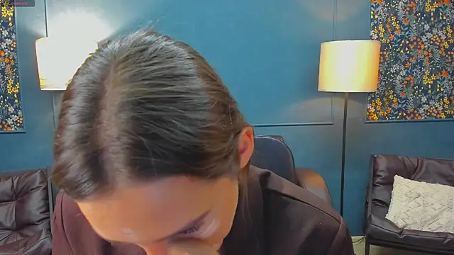 NicoleWells22 online show from 05/29/26, 05:16