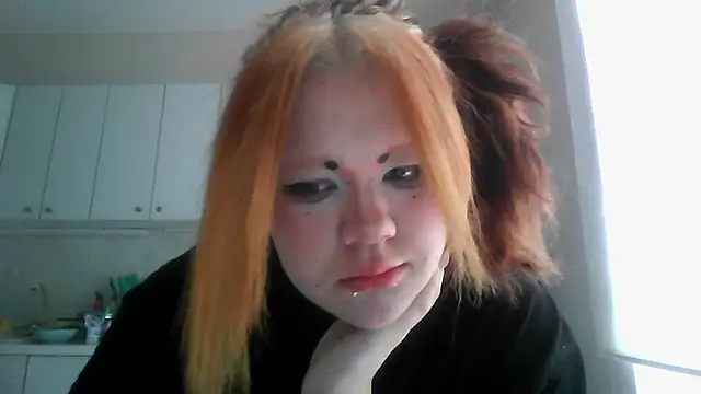 Snapshot of Amanda_Mia_ chatting on 05/14/26, 11:39 Amanda Mia online show from 05/14/26, 11:39