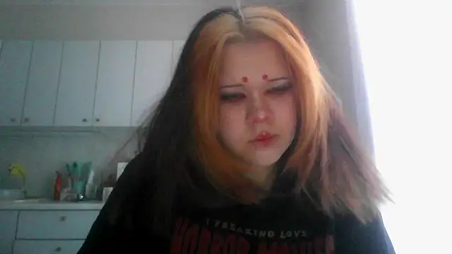 Snapshot of Amanda_Mia_ chatting on 05/19/26, 07:15 Amanda Mia online show from 05/19/26, 07:15