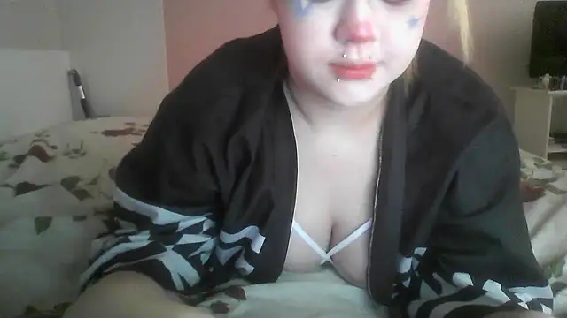 Amanda Mia  online show from 07/08/26, 12:37