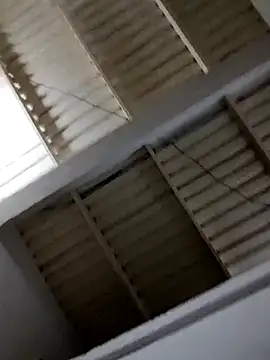 salomehot22 online show from 04/28/26, 12:43