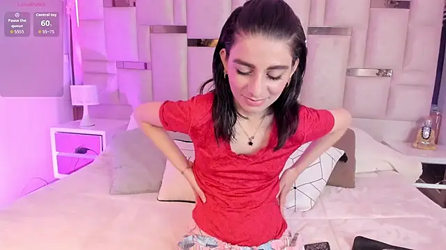 mariana  thompson online show from 07/31/26, 02:44