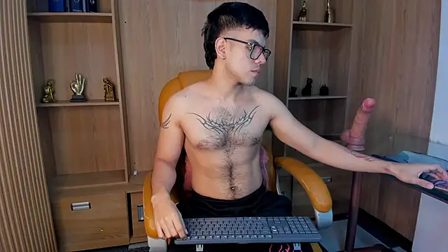 Derek Voss online show from 04/29/26, 01:37