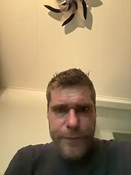 Snapshot of basje344 chatting on 07/07/26, 12:13 basje344 online show from 07/07/26, 12:13