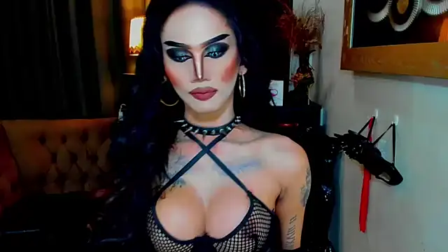 Snapshot of lubottarah chatting on 05/27/26, 06:05 lubottarah online show from 05/27/26, 06:05