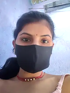 Snapshot of RUHI_1143 chatting on 05/11/26, 04:40 RUHI 1143 online show from 05/11/26, 04:40