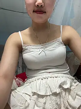 Snapshot of Miu-lete chatting on 05/19/26, 06:25 Miu-lete online show from 05/19/26, 06:25