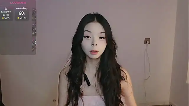 Zhizhi-99 online show from 05/12/26, 09:17
