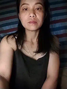 Snapshot of Onie116 chatting on 05/09/26, 11:10 Onie116 online show from 05/09/26, 11:10
