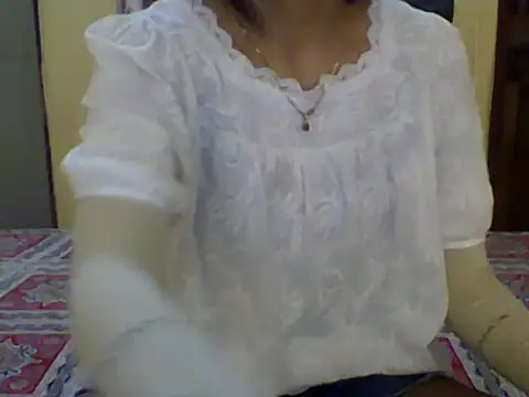 Snapshot of hot-avni chatting on 07/03/26, 12:33 hot-avni online show from 07/03/26, 12:33