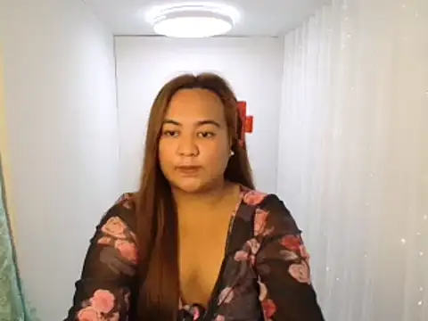 Czarinna online show from 04/29/26, 04:33