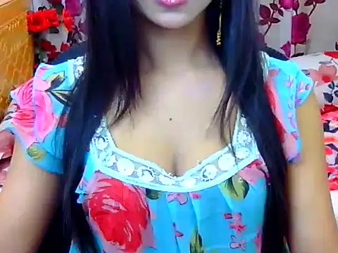 Snapshot of Alina_Nur chatting on 06/29/26, 02:51 Alina Nur online show from 06/29/26, 02:51