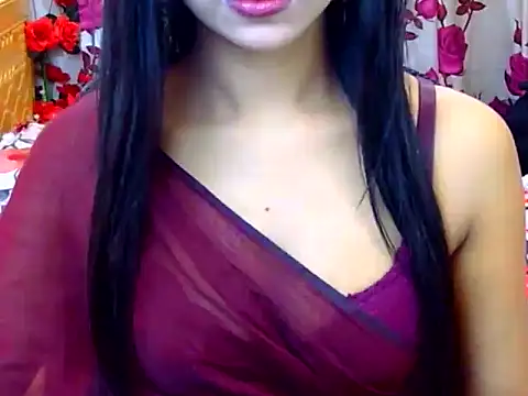 Snapshot of Alina_Nur chatting on 06/29/26, 02:28 Alina Nur online show from 06/29/26, 02:28