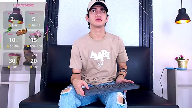Snapshot of Feiccer_Castquer chatting on 05/19/26, 11:16 Feiccer Castquer online show from 05/19/26, 11:16