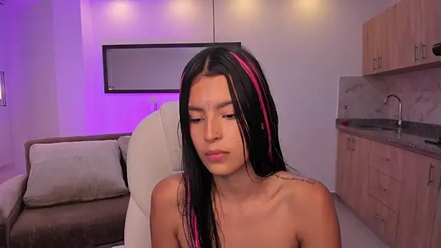 amber willow online show from 05/16/26, 10:36