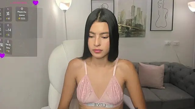 amber willow online show from 06/06/26, 04:28