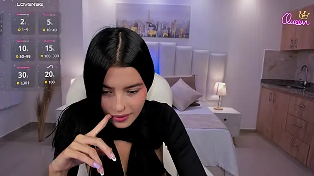amber willow online show from 06/08/26, 12:14