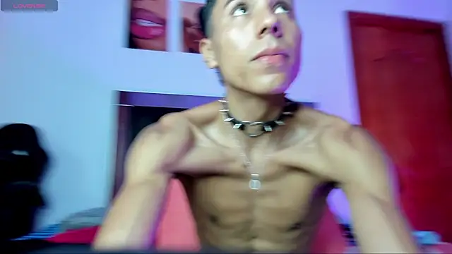 ThiagoSexy005 online show from 05/30/26, 12:41