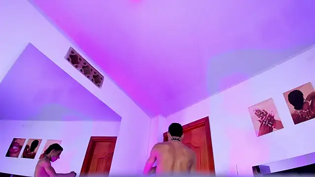 ThiagoSexy005 online show from 06/04/26, 01:00