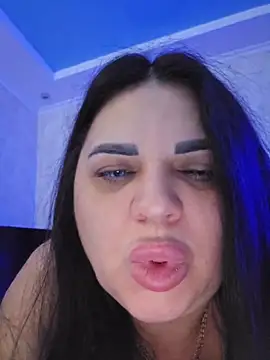 -CUTE-EVVIL- online show from 04/26/26, 07:44