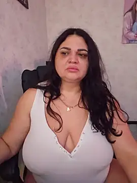 -CUTE-EVVIL- online show from 05/26/26, 05:31