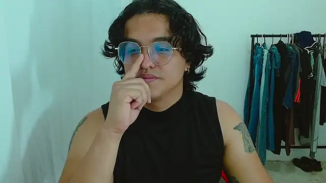 Snapshot of Diane_exotic chatting on 06/14/26, 11:40 Diane exotic online show from 06/14/26, 11:40