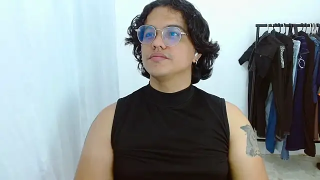 Snapshot of Diane_exotic chatting on 06/22/26, 12:45 Diane exotic online show from 06/22/26, 12:45
