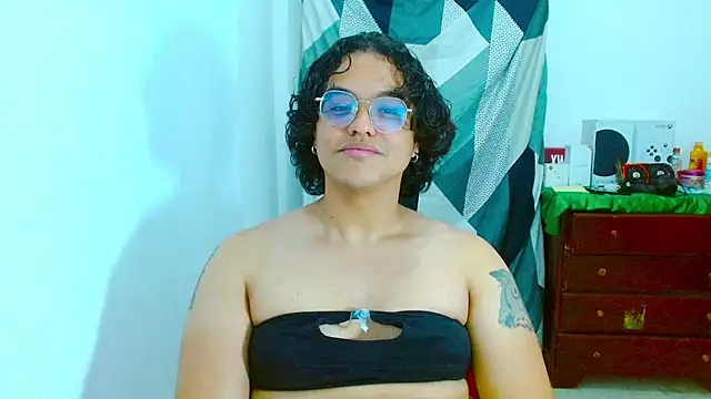 Snapshot of Diane_exotic chatting on 07/20/26, 10:12 Diane exotic online show from 07/20/26, 10:12