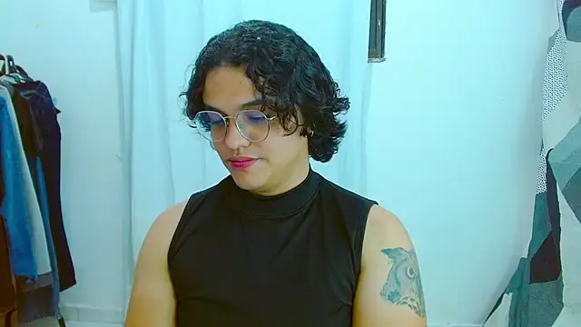 Snapshot of Diane_exotic chatting on 07/26/26, 12:19 Diane exotic online show from 07/26/26, 12:19