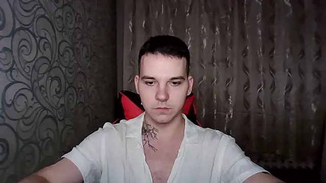 gwinbladee online show from 04/27/26, 03:54