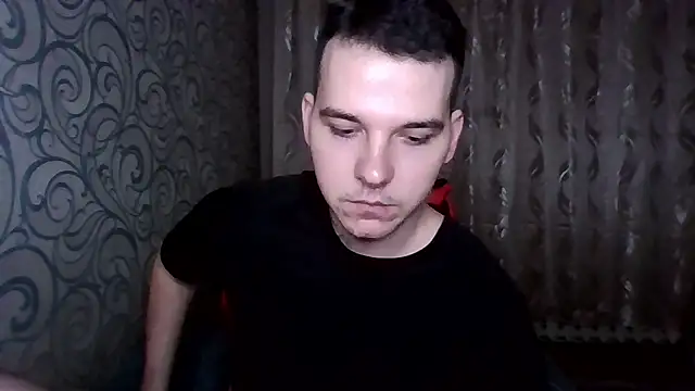 gwinbladee online show from 04/29/26, 05:30